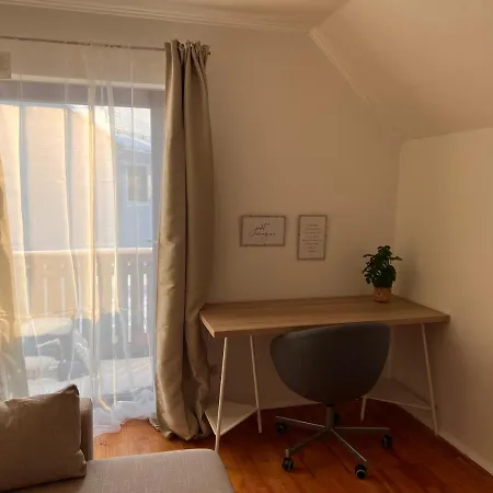 Apartment Domizil *